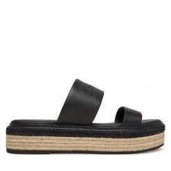 Espadryle Calvin Klein. Czarne espadryle damskie Calvin Klein, bez wzorów, bez obcasa, bez zapięcia. Za 339.99 zł.