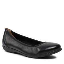 Baleriny Caprice. Czarne baleriny damskie Caprice, bez wzorów, bez obcasa. Za 179.99 zł.