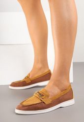 Brązowe Mokasyny Ozdobione Metalową Aplikacją Elliretta. Brązowe mokasyny damskie Born2be, z jeansu, eleganckie. Za 59.99 zł.
