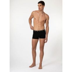 Bokserki męskie Fila 1-pack czarne L. Czarne bokserki męskie Fila, l, bez wzorów. Za 129.99 zł.