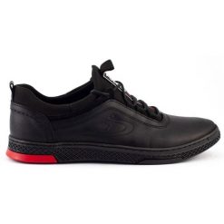 Polbut Buty męskie skórzane casual K24 czarne. Czarne półbuty na co dzień męskie ze skóry, casualowe, bez zapięcia. Za 319.69 zł.