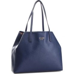 Torebka GUESS - Vikky HWVG69 95240 NAV. Niebieskie torebki do ręki damskie Guess, ze skóry ekologicznej. Za 629.00 zł.