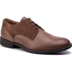Półbuty GINO ROSSI - Mare MPU230-572-0768-2525-0 82/82. Brązowe eleganckie półbuty Gino Rossi, z materiału, bez zapięcia. Za 469.00 zł.