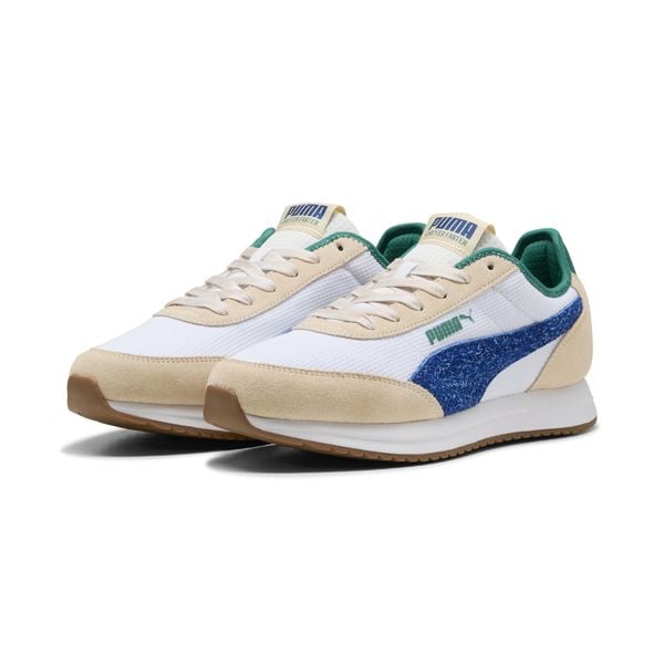 Sneakersy unisex R78 Lightwind Retro Run PUMA. Białe obuwie sportowe damskie Puma, bez wzorów. W wyprzedaży za 169.00 zł.