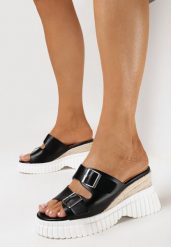 Czarne Klapki na Koturnie Wsuwane z Klamrami przy Paseczkach Vezlira. Czarne klapki damskie Born2be, bez wzorów, boho, bez obcasa, na koturnie. Za 109.99 zł.