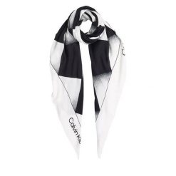 Chusta Calvin Klein. Czarne szaliki i chusty damskie Calvin Klein, bez wzorów. Za 159.99 zł.
