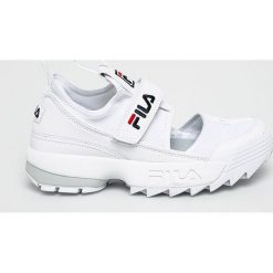 Fila - Buty Disruptor Halfsandal. Białe obuwie sportowe damskie Fila, bez wzorów, z gumy. W wyprzedaży za 269.90 zł.