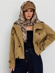 Czapka z daszkiem z imitacji zamszu - beżowy. Brązowe czapki i kapelusze damskie Sinsay, bez wzorów. Za 19.99 zł.