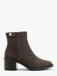 Brązowe botki welurowe na obcasie. Brązowe botki damskie Ryłko, ze skóry, eleganckie, za kostkę, bez obcasa, na obcasie, bez zapięcia. Za 449.99 zł.