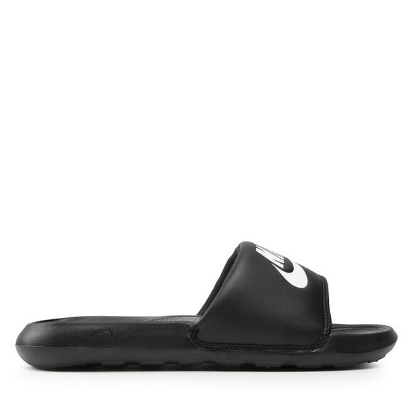 Klapki Nike. Czarne klapki damskie Nike, bez wzorów, sportowe, bez obcasa. Za 129.99 zł.