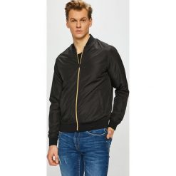 Jack & Jones - Kurtka bomber. Płaszcze męskie marki Jack & Jones. W wyprzedaży za 99.90 zł.