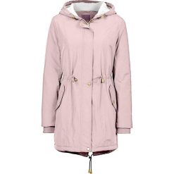 Kurtka parka na podszewce z polaru bonprix pastelowy jasnoróżowy. Czerwone kurtki damskie bonprix, z polaru. Za 249.99 zł.