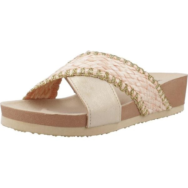 Sandały GIOSEPPO OMA Złoty. Żółte sandały damskie Gioseppo, bez wzorów, z syntetyku, bez obcasa, bez zapięcia. Za 179.99 zł.