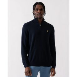 Sweter z bawełny i wełny merino z zamkiem 1/4 Lyle & Scott. Niebieskie swetry przez głowę męskie LYLE AND SCOTT, l, bez wzorów, z bawełny, bez kołnierzyka. Za 386.75 zł.