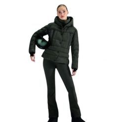 Damska kurtka narciarska Airforce. Brązowe kurtki snowboardowe damskie FORCE, l, bez wzorów, z materiału, długie, bez kaptura, do jazdy konnej. Za 1,762.99 zł.