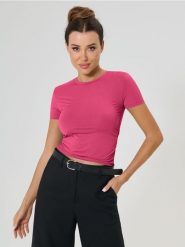 Koszulka z marszczeniem po bokach - różowy. Czerwone t-shirty damskie Sinsay, l, bez wzorów, bez kołnierzyka. W wyprzedaży za 15.99 zł.