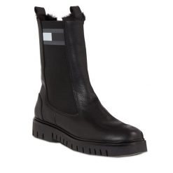 Sztyblety Tommy Jeans. Czarne botki damskie Tommy Jeans, z jeansu, bez obcasa, na płaskiej podeszwie, bez zapięcia. Za 779.99 zł.