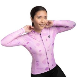 Koszulka kolarska krótki rękaw damska SIROKO M2 Annie. Czarne bluzy sportowe damskie SIROKO, m, bez wzorów, bez kołnierzyka, bez ramiączek, rowerowe. Za 381.00 zł.