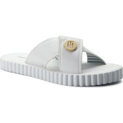 Klapki TOMMY HILFIGER - Hardware Detail Beach Sandal FW0FW03883 White 100. Klapki damskie Tommy Hilfiger. Za 199.00 zł.
