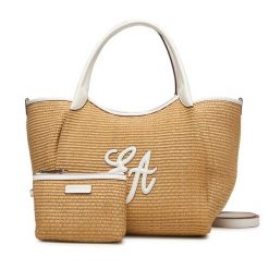 Torebka Emporio Armani. Brązowe torebki do ręki damskie Emporio Armani, bez wzorów, klasyczne, bez dodatków. Za 1,619.00 zł.