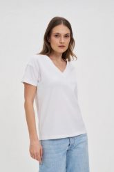 Bawełniany t-shirt z dekoltem w serek biały. Białe bluzki damskie MOODO, l, bez wzorów, z bawełny, bez kołnierzyka. Za 39.99 zł.