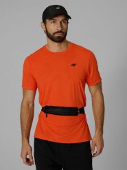 4F Koszulka treningowa regular szybkoschnąca męska - pomarańczowa L. Brązowe koszulki sportowe męskie 4f, l, bez wzorów, z materiału, bez kołnierzyka. Za 129.99 zł.