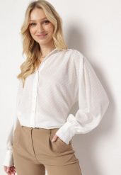 Biała Klasyczna Koszula z Tkaniny Plumeti w Kropki Grivana. Białe bluzki damskie Born2be, l, bez wzorów, z tkaniny, klasyczne, bez kołnierzyka, bez ramiączek. Za 99.99 zł.