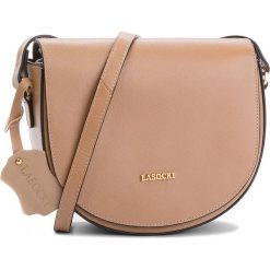 Torebka LASOCKI - BRT-068 Dk Beige. Brązowe listonoszki damskie marki Lasocki, ze skóry. Za 139.99 zł.