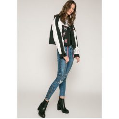 Tommy Hilfiger - Jeansy Venice Gigi Hadid. Jeansy damskie marki Tommy Hilfiger. W wyprzedaży za 539.90 zł.