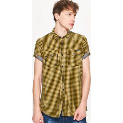 Koszula z krótkim rękawem - Żółty. Koszule męskie marki Cropp. Za 69.99 zł.