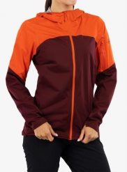 Kurtka biegowa damska Rab Kinetic Ultra Jacket. Czerwone kurtki damskie RAB, l, bez wzorów, z materiału, bez kaptura, do biegania. Za 828.20 zł.