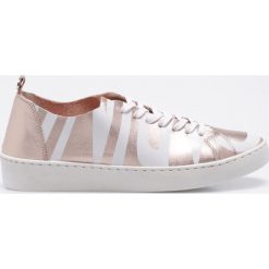 Carinii - Buty. Szare obuwie sportowe damskie Carinii, z materiału. W wyprzedaży za 139.90 zł.