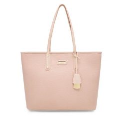 Torebka QUAZI. Czerwone torebki do ręki damskie QUAZI, bez wzorów, klasyczne, bez dodatków. Za 175.99 zł.