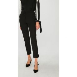 Answear - Spodnie. Legginsy damskie ANSWEAR. W wyprzedaży za 99.90 zł.
