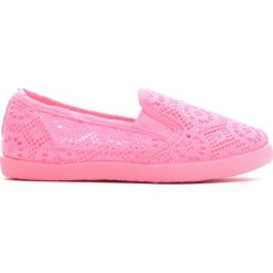 Ciemnoróżowe Tenisówki Lace Punching. Buty sportowe dziewczęce marki Born2be. Za 24.99 zł.