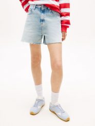 Tommy Jeans szorty dżinsowe Kobiety Jeansy niebieski, 27. Niebieskie szorty damskie Tommy Jeans, na lato, bez wzorów, z jeansu, z podwyższonym stanem. Za 229.95 zł.