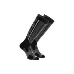Skarpety turystyczne SH520 X-WARM długie. Skarpety męskie marki QUECHUA. Za 59.99 zł.
