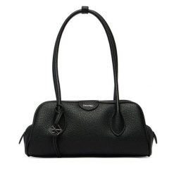 Torebka Calvin Klein. Czarne torebki do ręki damskie Calvin Klein, bez wzorów, z nylonu, klasyczne, bez dodatków. Za 649.99 zł.