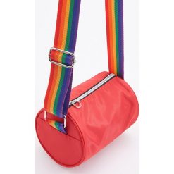 Torebka na regulowanej taśmie - Czerwony. Torby i plecaki dziecięce marki Reserved. Za 39.99 zł.