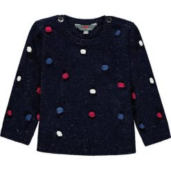 Sweter w kolorze granatowym ze wzorem. Niebieskie swetry dla dziewczynek marki Kanz, w kropki, ze splotem, z okrągłym kołnierzem. W wyprzedaży za 49.95 zł.