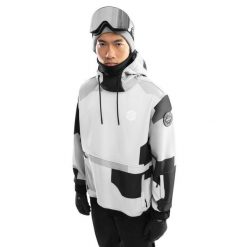 Kurtka snowboardowa męska W1 Tibet. Czarne kurtki snowboardowe męskie SIROKO, m, bez wzorów, z softshellu, bez kaptura, narciarskie. W wyprzedaży za 297.00 zł.