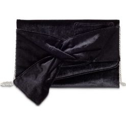 Kopertówka aksamitna bonprix czarny. Czarne kopertówki damskie bonprix, eleganckie. Za 79.99 zł.