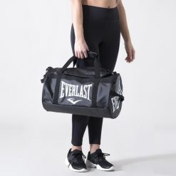 Ikoniczna Torba Sportowa Czarny Poliester. Czarne torby i plecaki dziecięce Everlast, z poliesteru. Za 219.99 zł.