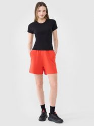 4F Spodenki dresowe damskie - czerwone M. Czerwone szorty sportowe damskie 4f, l, bez wzorów, z bawełny, sportowe. W wyprzedaży za 59.99 zł.
