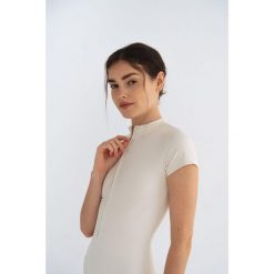 Kombinezon do jogi Moonholi Wave z zamkiem. Białe obuwie sportowe damskie MOONHOLI, bez wzorów, na fitness i siłownię. Za 299.00 zł.