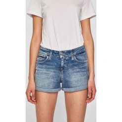 Tommy Jeans - Szorty. Szorty damskie marki Tommy Jeans. Za 299.90 zł.