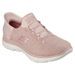 Damskie SUMMITS DAZZLING HAZE Slip-On Różowy. Czerwone trampki i tenisówki damskie Skechers, bez wzorów, z materiału, sportowe, bez zapięcia. Za 259.99 zł.