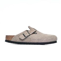 Buty do chodzenia damskie Birkenstock Boston. Brązowe klapki damskie Birkenstock, bez wzorów, z materiału, bez obcasa. W wyprzedaży za 606.70 zł.