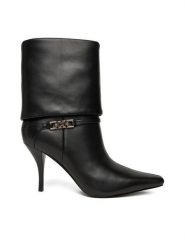 Guess Botki FLFNXX LEA10 Czarny. Czarne botki damskie Guess, ze skóry, bez obcasa, na szpilce, bez zapięcia. Za 1,029.00 zł.