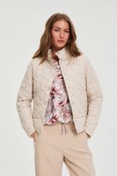 Pikowana kurtka beżowa. Brązowe kurtki damskie MOODO, bez wzorów, z poliamidu, bez kaptura. Za 219.99 zł.